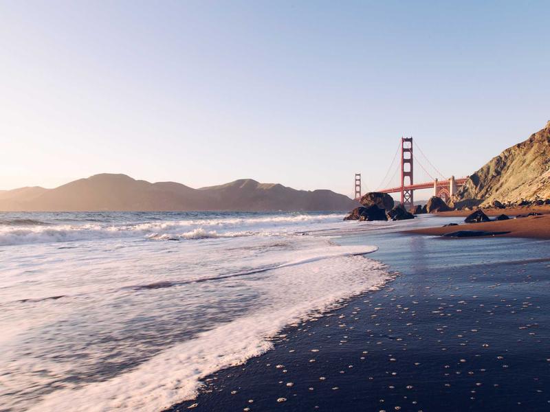赛博朋克2077<br>lyf7gd.cn 夜之城生存